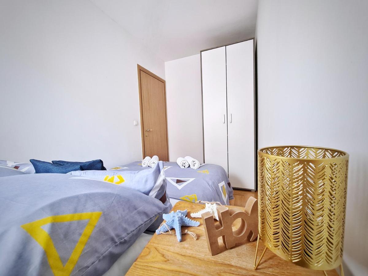 Luxury Apartment Salona Buitenkant foto