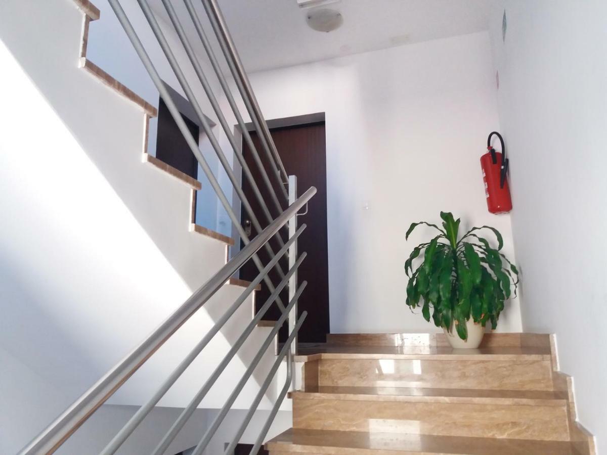 Luxury Apartment Salona Buitenkant foto
