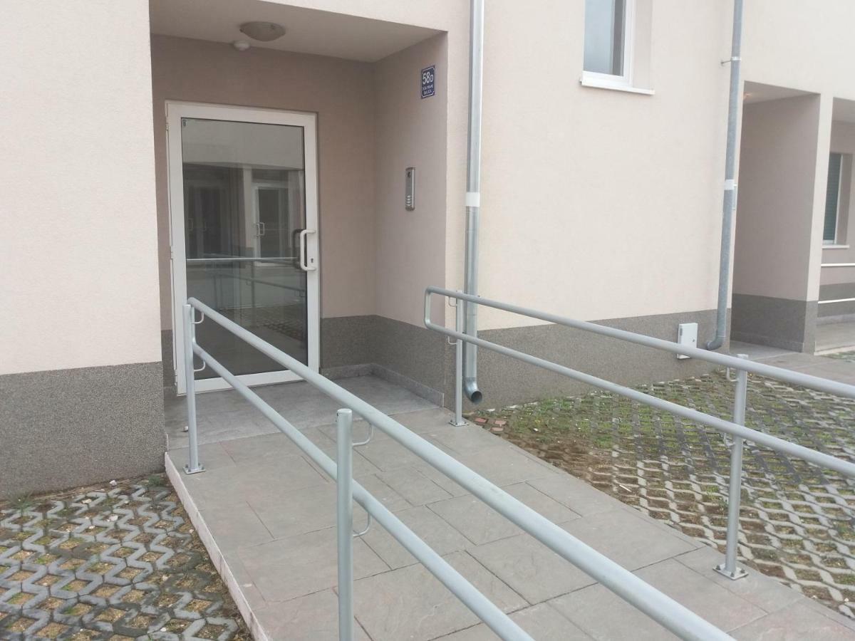 Luxury Apartment Salona Buitenkant foto